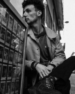 natural beauty, rebellious aura last ones with @book.luis ❤️#montpellier #photography #blackan